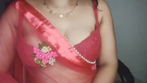 _dreamgirl_0 online show from April 28, 9:58 am