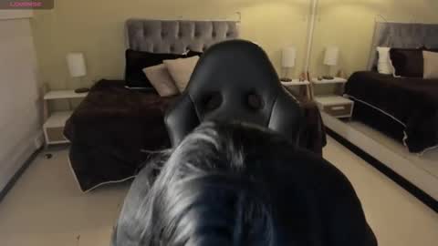 Dulcinea online show from October 16, 3:46 pm