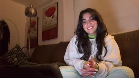  elena barra online show from December 22, 6:38 pm