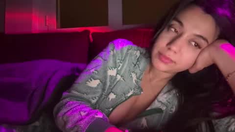  elena barra online show from January 17, 6:33 pm