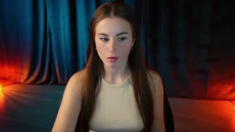 Snapshot of _elicharm chatting on December 2, 8:33 pm Elice online show from December 2, 8:33 pm