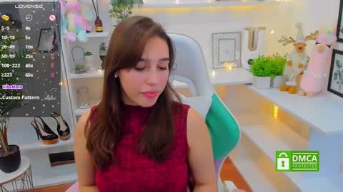 Snapshot of _eliizabeth__ chatting on December 16, 9:41 pm Lizzy online show from December 16, 9:41 pm