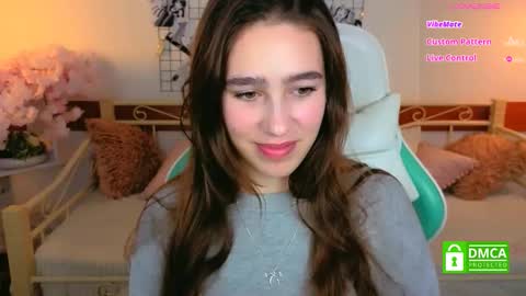 Snapshot of _eliizabeth__ chatting on March 3, 10:26 pm Lizzy online show from March 3, 10:26 pm