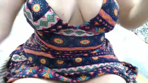 _ellie_destiny_xxx online show from November 26, 11:39 pm