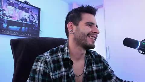  -         online show from February 11, 6:22 pm