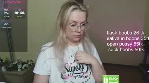 chloue and Gretta online show from July 6, 7:05 am