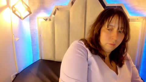 Snapshot of _emily_rosee_ chatting on October 9, 11:08 am Emily online show from October 9, 11:08 am