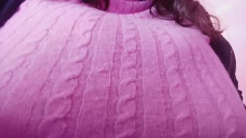 Snapshot of _emily_rosee_ chatting on November 10, 11:20 am Emily online show from November 10, 11:20 am