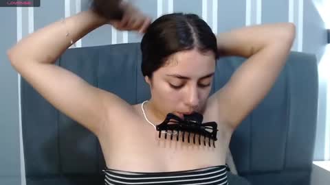 Snapshot of _emma_diamond_ chatting on January 10, 7:11 pm Emma online show from January 10, 7:11 pm