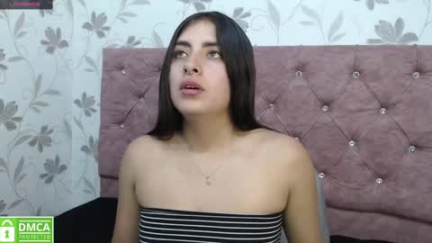 Snapshot of _emma_diamond_ chatting on February 28, 6:31 pm Emma online show from February 28, 6:31 pm