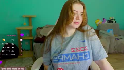 Snapshot of _enni__ chatting on November 19, 2:28 pm Sam online show from November 19, 2:28 pm