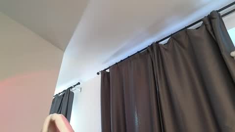 Snapshot of _eva_queen chatting on June 6, 3:06 pm Eva online show from June 6, 3:06 pm