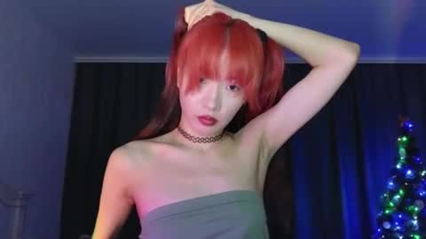 EveEva online show from December 6, 3:22 pm