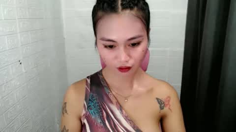 STEFFANNY WELL. online show from November 20, 7:57 pm