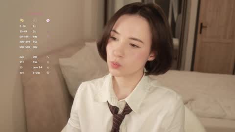 Essie  online show from March 23, 5:28 pm