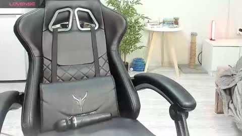 Alis online show from December 21, 7:15 am