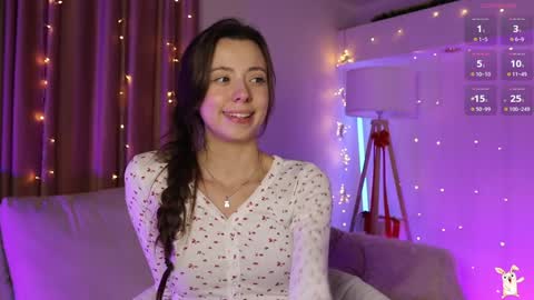 Goldy Grace online show from January 14, 2:53 pm