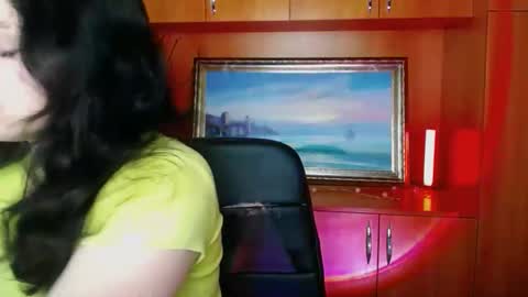 Alice online show from February 18, 7:04 am