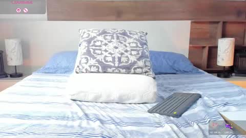  fullmoon online show from February 23, 8:06 pm