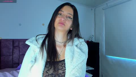 Snapshot of _gabbyx_ chatting on January 10, 1:52 pm Gabby online show from January 10, 1:52 pm