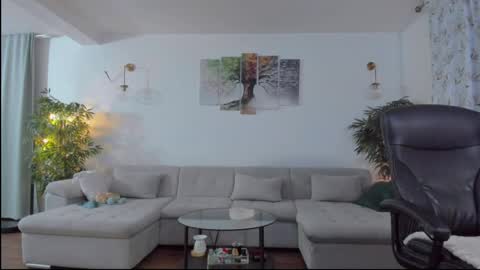 Snapshot of _gabrielle_ chatting on June 5, 8:58 pm Gabriela online show from June 5, 8:58 pm