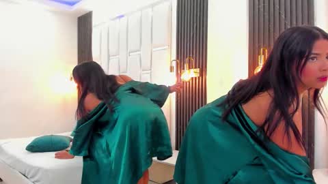 Snapshot of _gaby_blake chatting on February 15, 1:41 pm Gaby online show from February 15, 1:41 pm