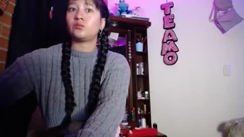 Snapshot of _girl_dream chatting on November 6, 10:49 am valeryindependent model online show from November 6, 10:49 am