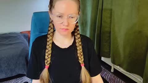 _goldilocks__ online show from November 16, 4:45 pm