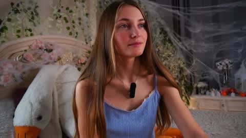 Milly online show from October 31, 2:23 am