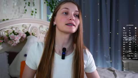 Milly online show from May 28, 2:42 am