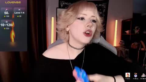 Tori online show from February 3, 6:22 am