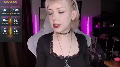 Tori online show from February 9, 2:26 am