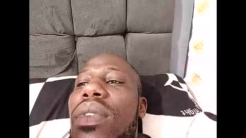 Snapshot of _hairlyboy chatting on November 9, 9:51 am _hairlyboy online show from November 9, 9:51 am