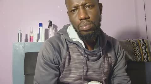 Snapshot of _hairlyboy chatting on December 14, 5:13 am _hairlyboy online show from December 14, 5:13 am