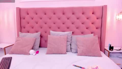 Snapshot of _hanna_bakerr_ chatting on November 11, 9:26 pm Hanna online show from November 11, 9:26 pm