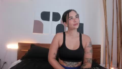 Hanna johnson online show from July 18, 5:44 am