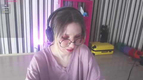 Hannaolotl online show from December 24, 5:23 pm