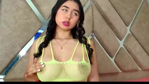 _hannahst online show from November 9, 3:27 am