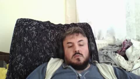 Snapshot of _hasanhz_ chatting on September 22, 12:51 pm hasanhz. online show from September 22, 12:51 pm