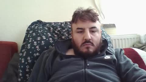 Snapshot of _hasanhz_ chatting on October 13, 6:57 am hasanhz. online show from October 13, 6:57 am