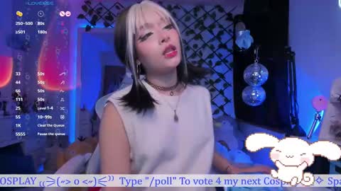 Snapshot of _heavenly_blue_ chatting on November 13, 2:21 am Bluey online show from November 13, 2:21 am