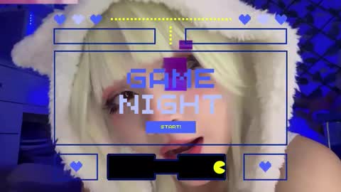 Snapshot of _heavenly_blue_ chatting on December 15, 1:32 am Bluey online show from December 15, 1:32 am