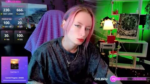 Snapshot of _helencarter chatting on November 1, 8:33 pm Helen Carter 3 Next stream 2330 MSC online show from November 1, 8:33 pm