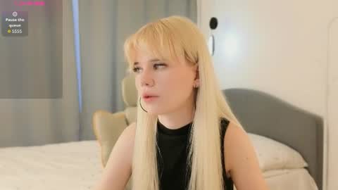 Snapshot of _honnyland chatting on July 5, 1:18 pm Alisha online show from July 5, 1:18 pm