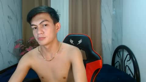 Snapshot of _hungry_cock_ chatting on May 9, 11:15 am AUSTINE online show from May 9, 11:15 am