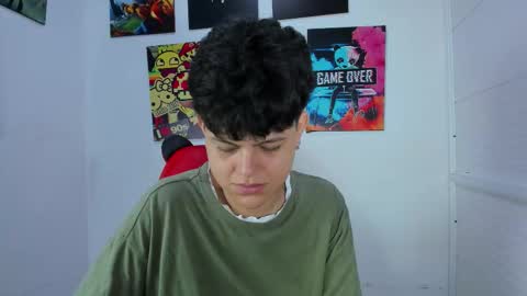 ian online show from January 14, 12:00 pm