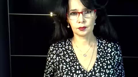 Snapshot of _imany_ chatting on February 26, 2:16 pm _imany_ online show from February 26, 2:16 pm