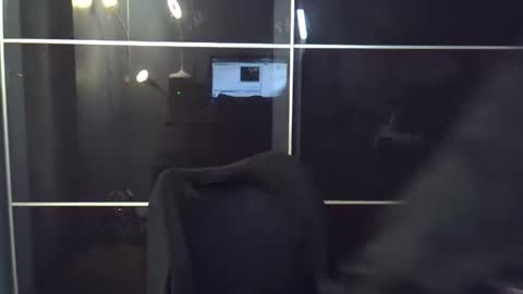 Snapshot of _imany_ chatting on February 27, 11:54 am _imany_ online show from February 27, 11:54 am