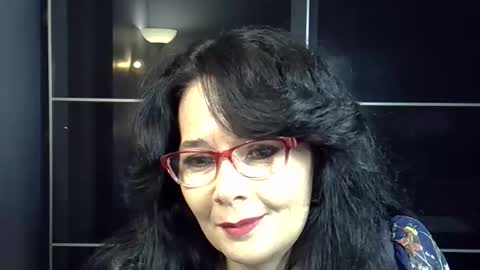 Snapshot of _imany_ chatting on March 1, 12:51 pm _imany_ online show from March 1, 12:51 pm