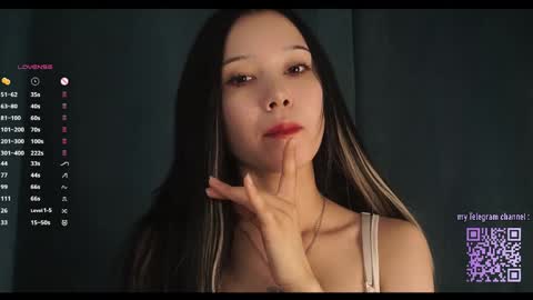 you Mia online show from May 30, 3:09 pm